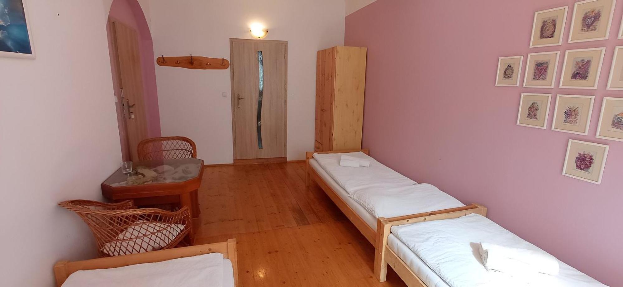 Penzion Avalon Valtice Hotell Exteriör bild